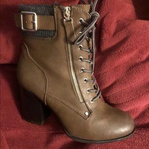 Call it spring woman boots
